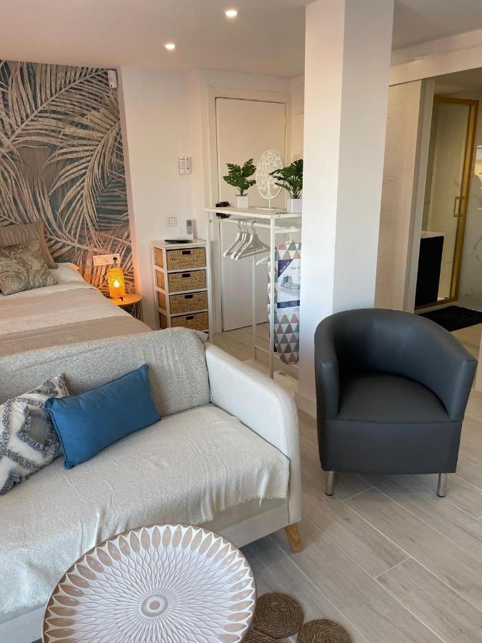 Apartamento Tres Banderas Естепона Екстер'єр фото